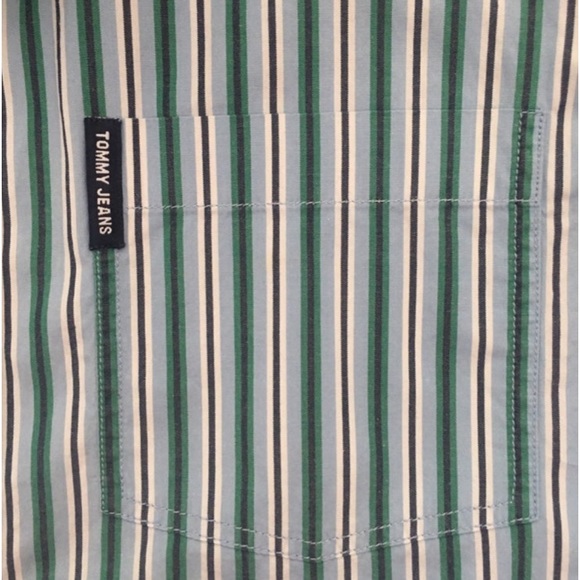 Tommy Hilfiger Youth boys size L short sleeve, button down striped shirt - Picture 6 of 11
